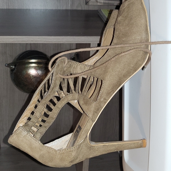 13M Dolce Vita Dark Tan Lace up suede open toe heel - Picture 6 of 12